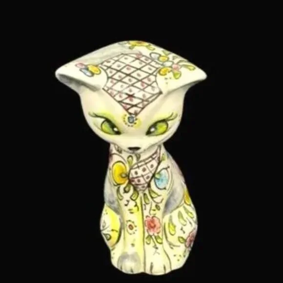 Vintage Italy Artisan Hand Painted Porcelain Cat Figurine Statue Signed - Picture 4 of 10